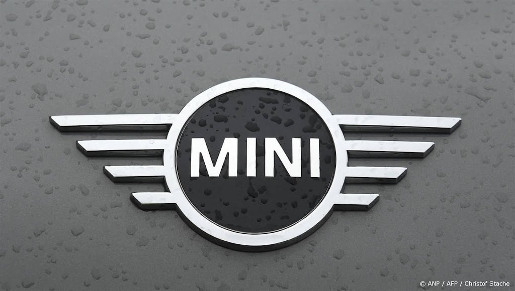 BMW overweegt uitstel terugkeer MINI-productie VK om onzekerheden