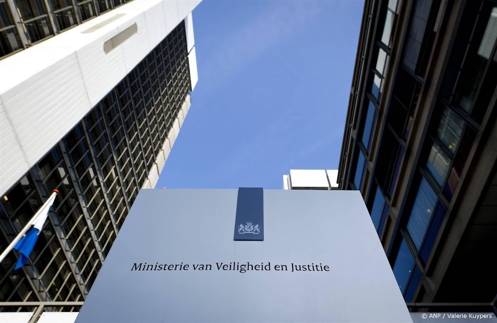 Ministerie: verdachtmakingen tegen rechter onwenselijk en kwalijk