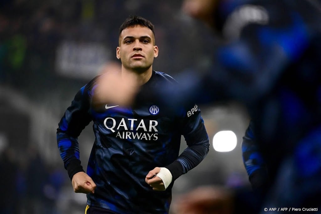 Martínez helpt Inter in slotfase voorbij Genoa