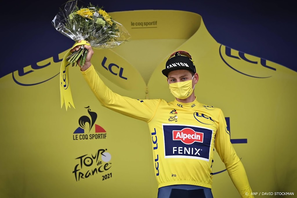 Wielrenner Van der Poel wil Giro en Tour helemaal rijden