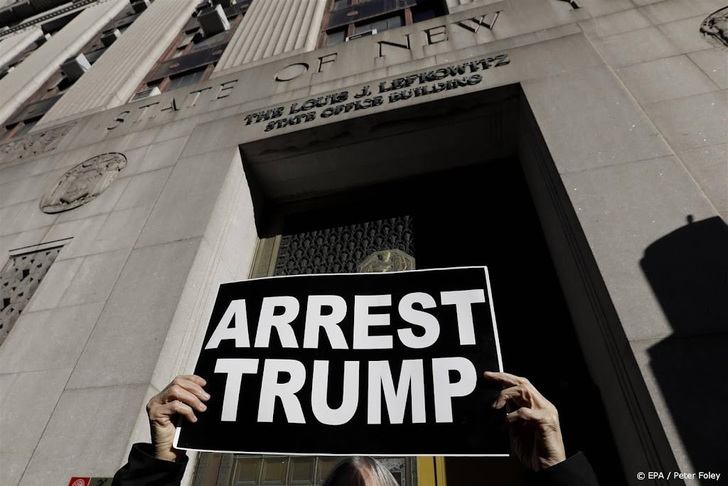 Mogelijk besluit over vervolging Trump door 'grand jury' Manhattan