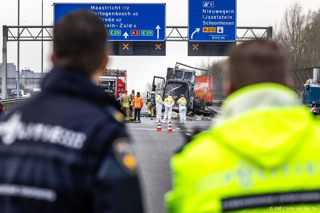 Twee rijstroken vrijgegeven op A2 bij Nieuwegein na ongeluk