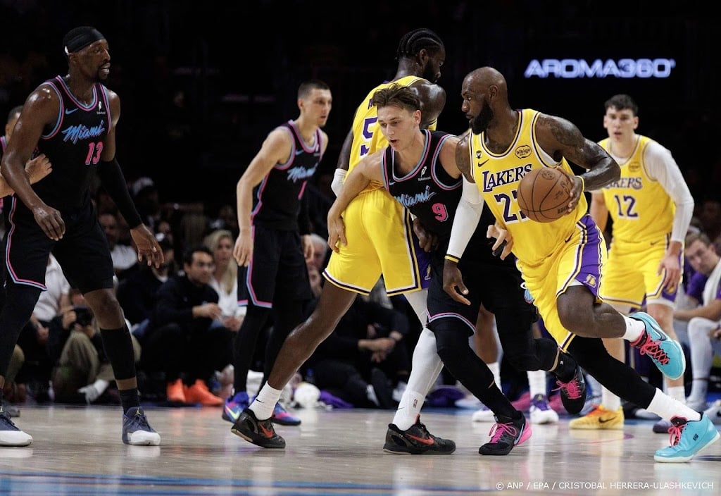 LeBron James verbreekt record voor meeste NBA-duels