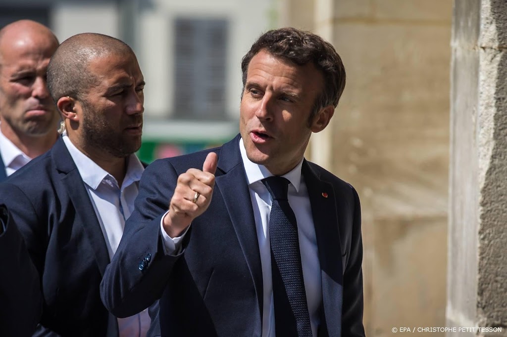 Macron loopt in peilingen uit op Le Pen