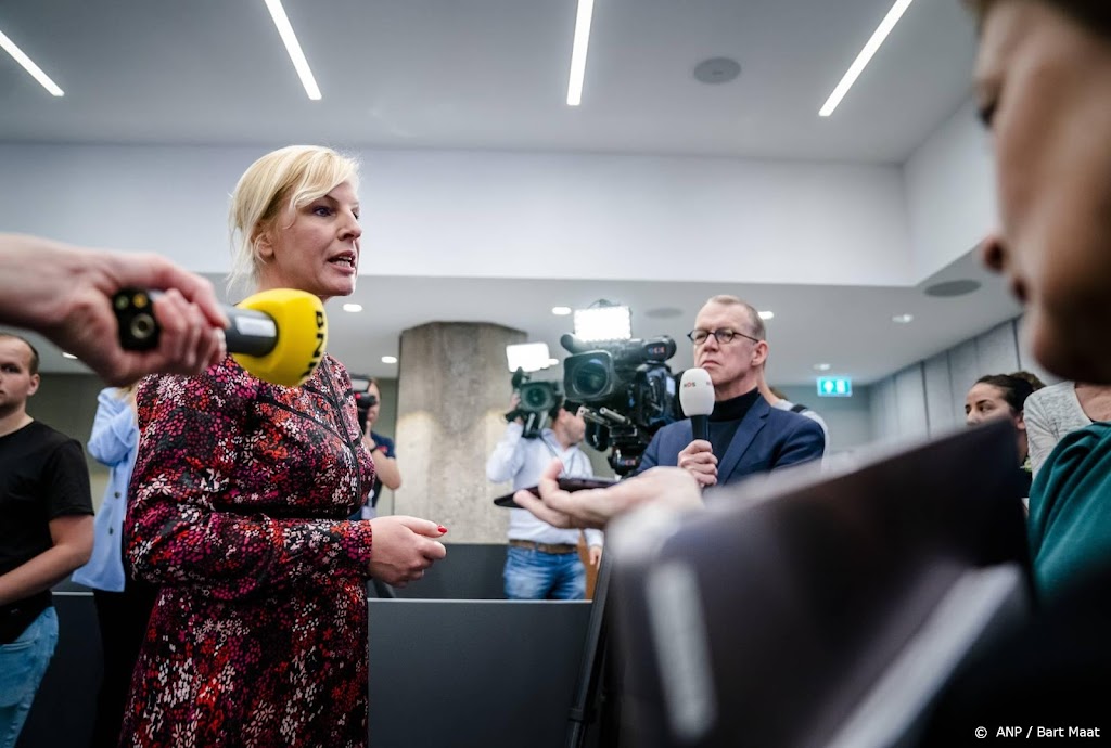Kuiken: niet op winkel passen, wil ook partijleider PvdA worden