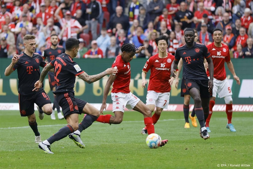 Bayern geeft Dortmund hoop na nederlaag bij Mainz
