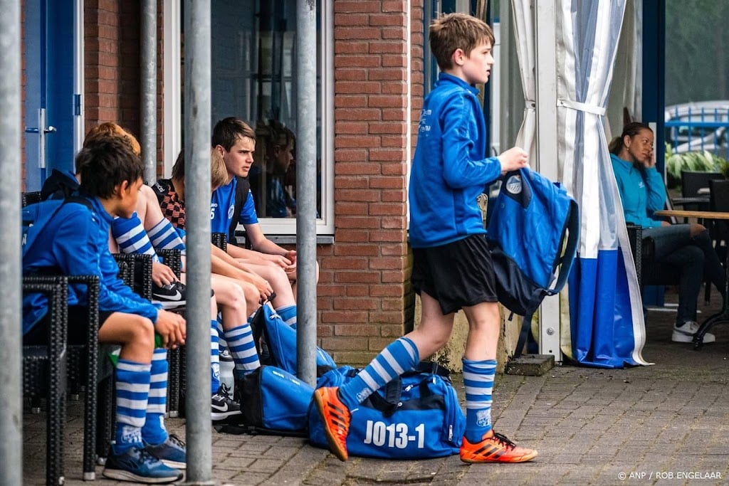 KNVB roept kabinet op verenigingen te helpen bij stijgende kosten
