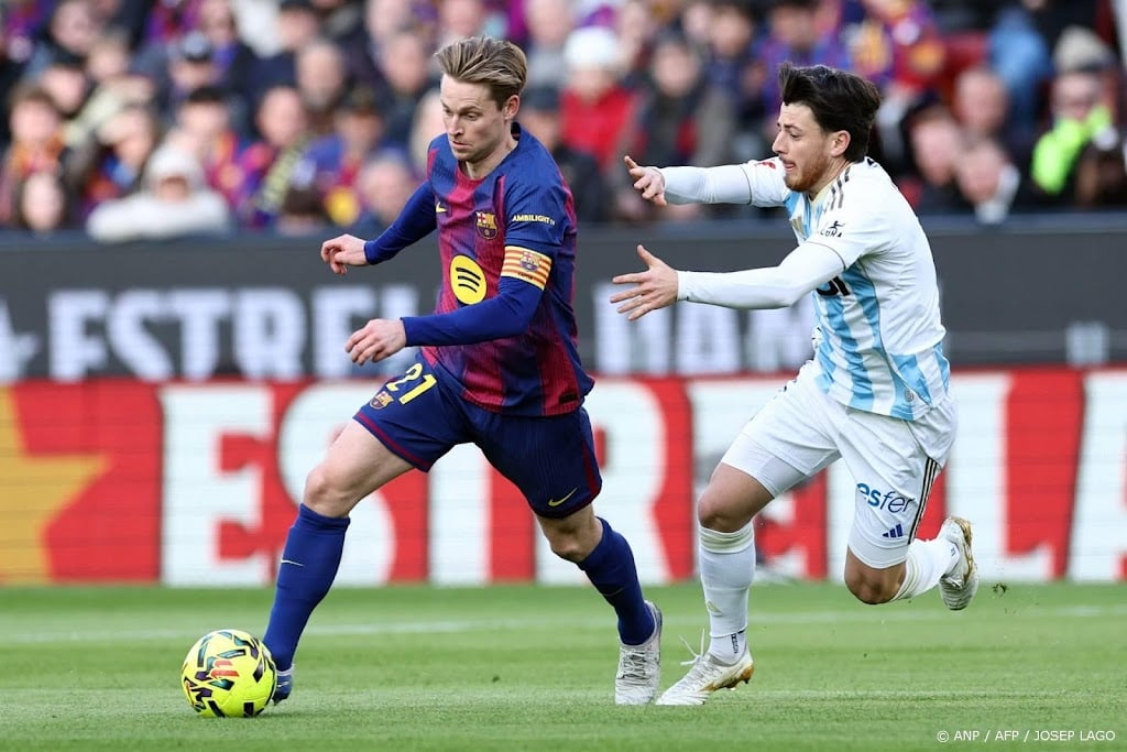 De Jong met 293 duels recordhouder van Nederlandse Barça-spelers