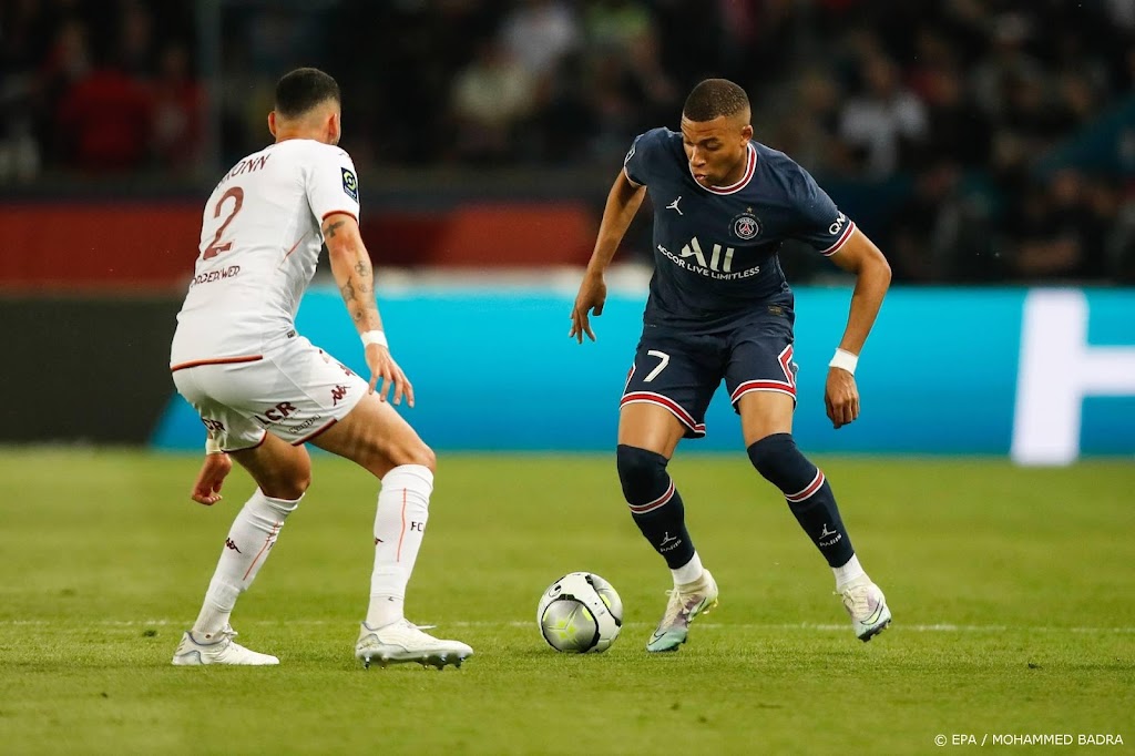 Mbappé bedankt Real voor interesse en verklaart keuze voor PSG