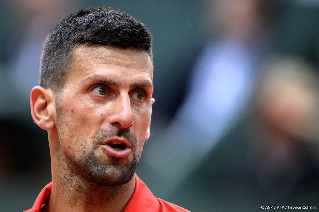 Djokovic naar kwartfinale Genève, mogelijk tegen Griekspoor