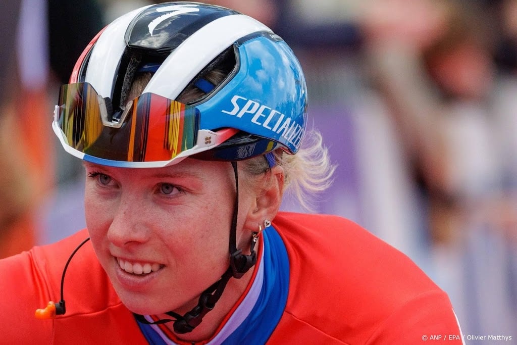 Wiebes wint ook tweede etappe in Ronde van Burgos in de sprint