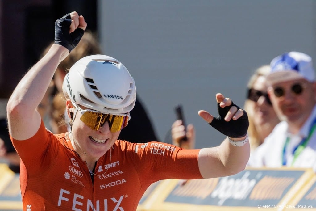 Wielrenster Kool sprint naar winst in Veenendaal-Veenendaal