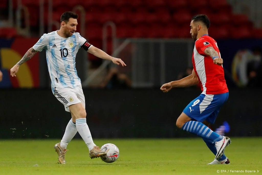 Argentinië met recordinternational Messi naar kwartfinales Copa  