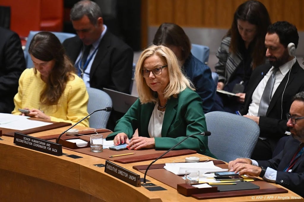 VN-kopstuk Kaag vindt volledig wapenembargo Israël niet effectief