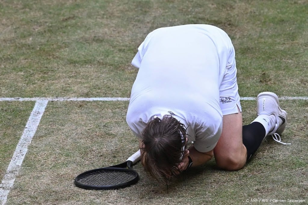 Tennisser Boeblik klopt Medvedev en wint grastoernooi Halle