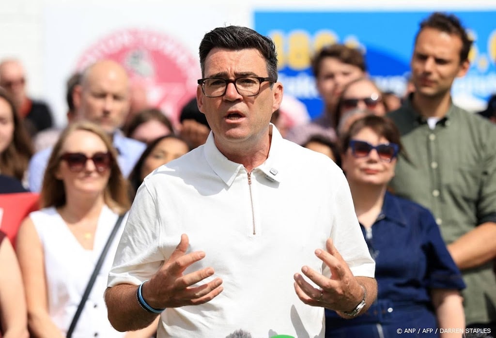 Andy Burnham wil Britse premier Starmer opvolgen