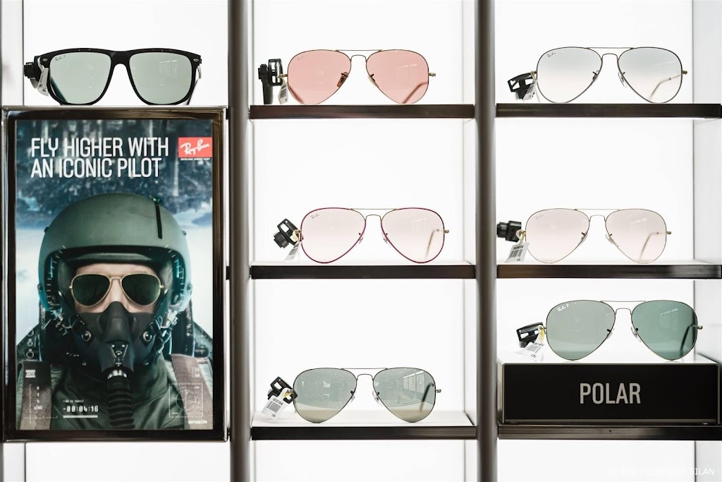 Eigenaar brillenmaker Ray-Ban aangeklaagd voor opblazen prijzen
