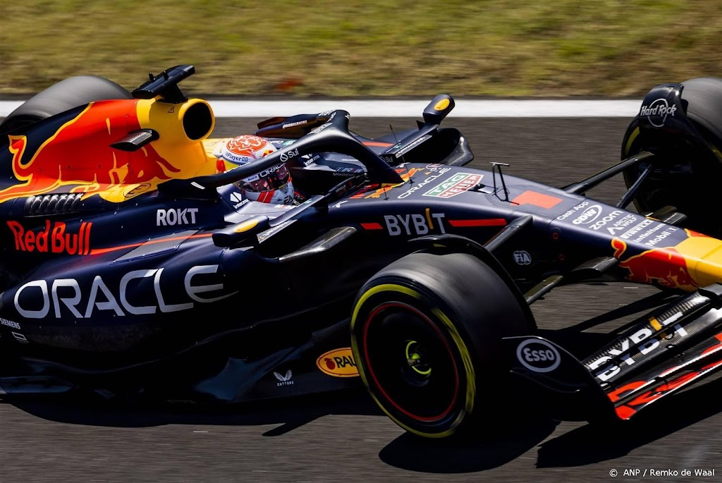 Verstappen naar tweede tijd in derde training op Hungaroring