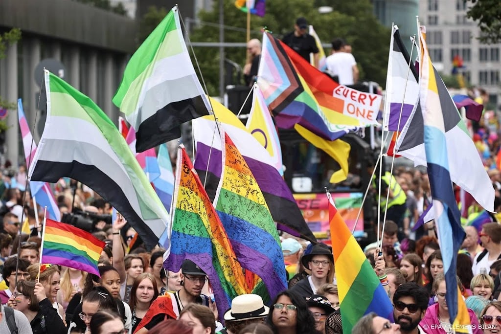 Honderdduizenden deelnemers aan Pride in Berlijn