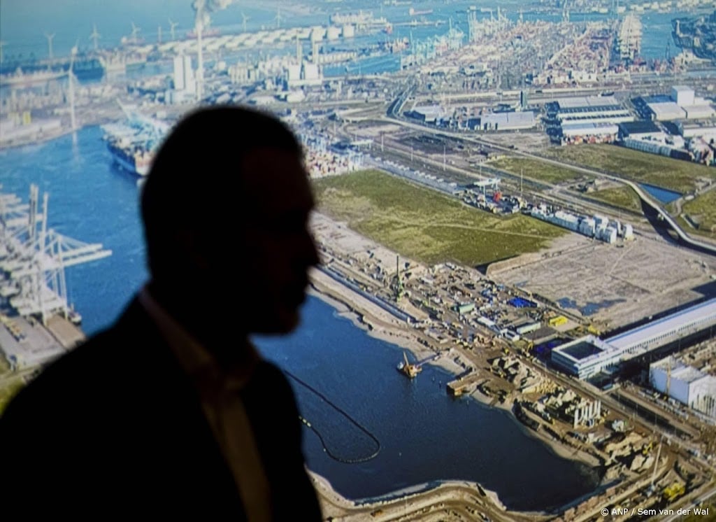 Impact handelsoorlog op overslag haven Rotterdam dit jaar gering