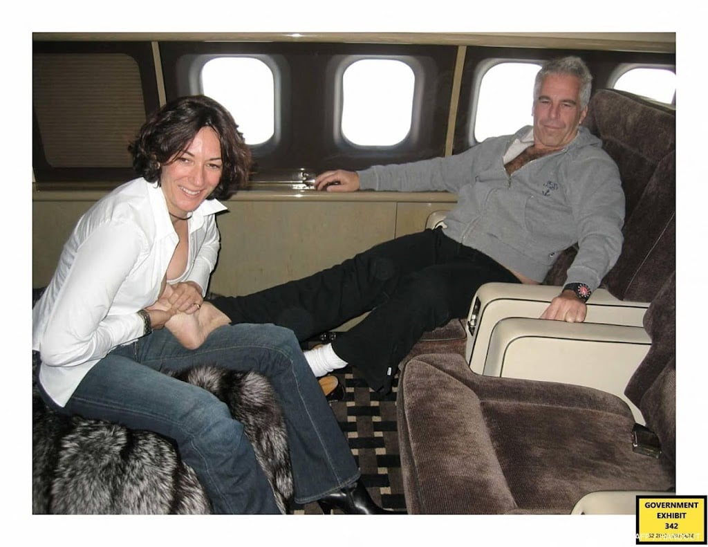Amerikaans OM zegt met Ghislaine Maxwell te willen spreken