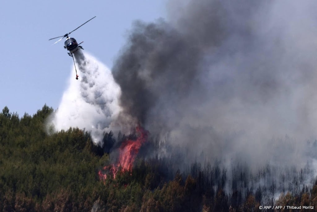 Natuurbrand in Zuid-Franse regio Var breidt zich snel uit