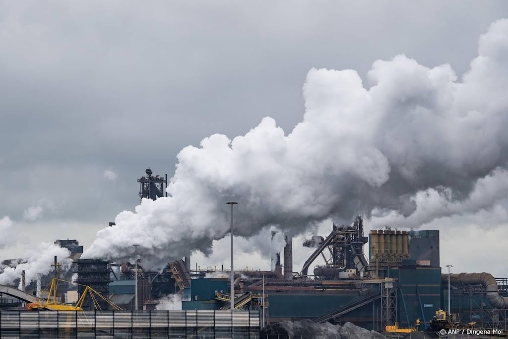 Tata Steel moet binnen maand twee boetes van 100.000 euro betalen