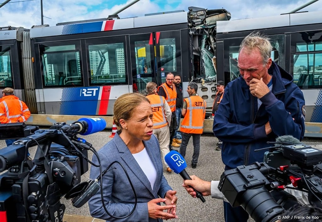 Schouten: schrik sloeg me om het hart bij beelden botsing trams