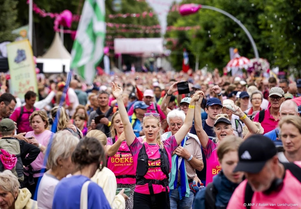 Vierdaagse ziet ruim 1200 lopers op 'zwaarste dag' uitvallen
