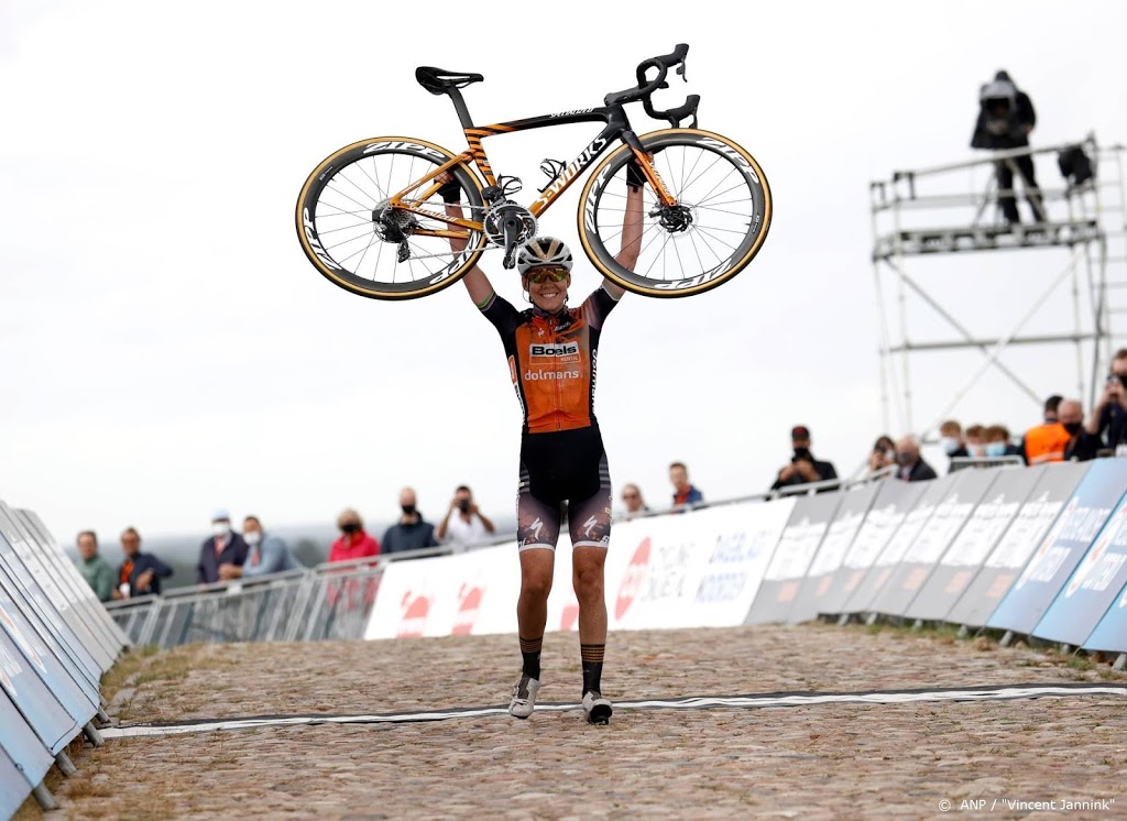 Wielrenster Van der Breggen soleert naar Nederlandse titel 
