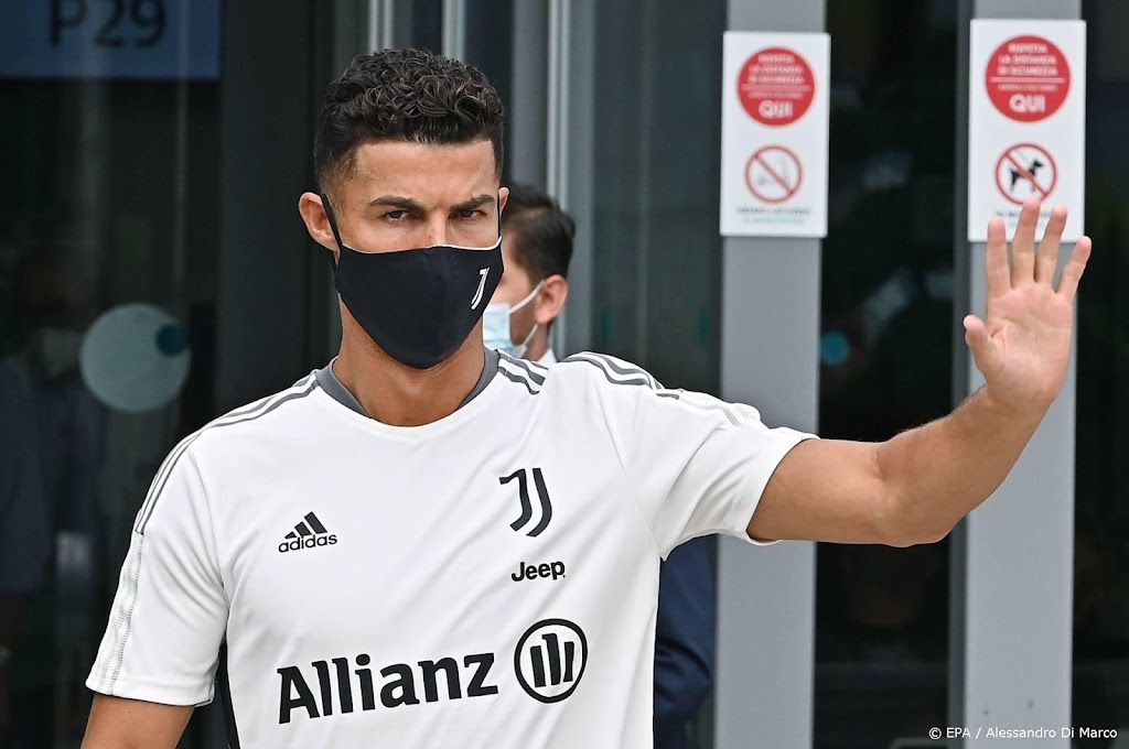 Ronaldo start in eerste competitieduel op de bank bij Juventus