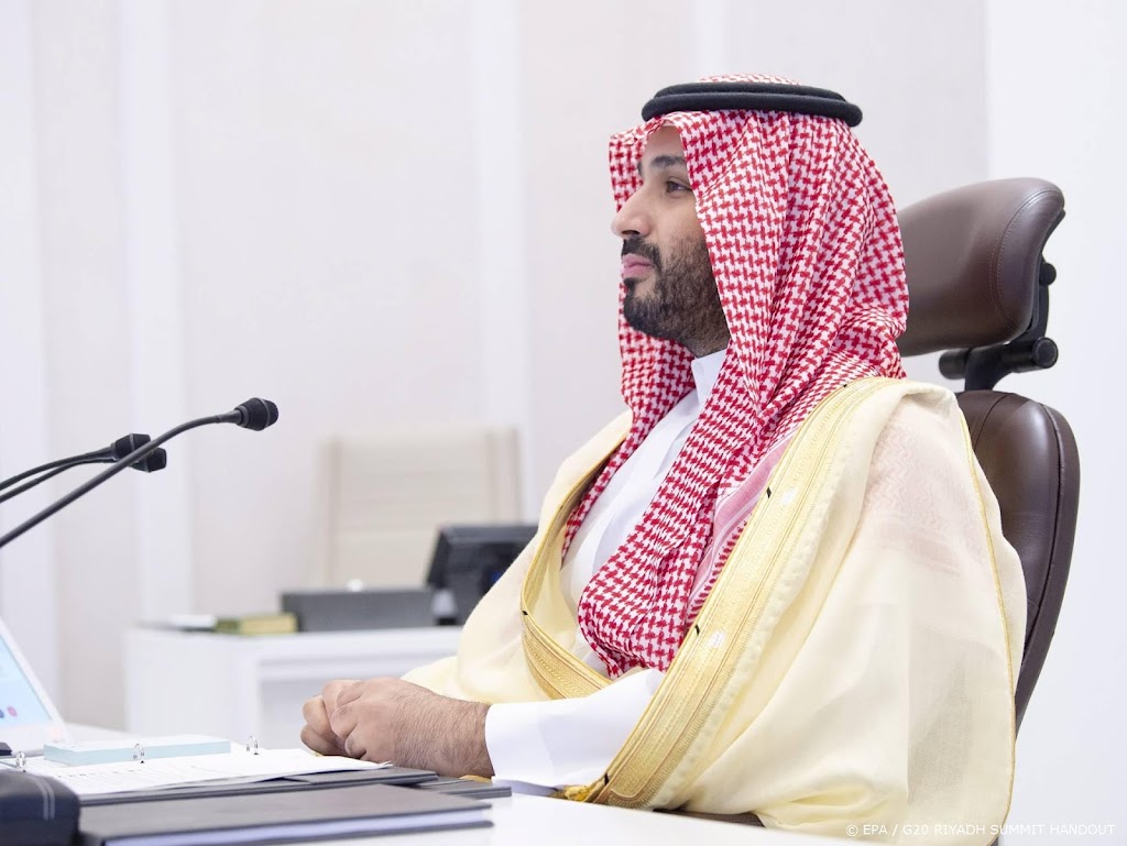 Saudi-Arabië overweegt olieproductie te verminderen