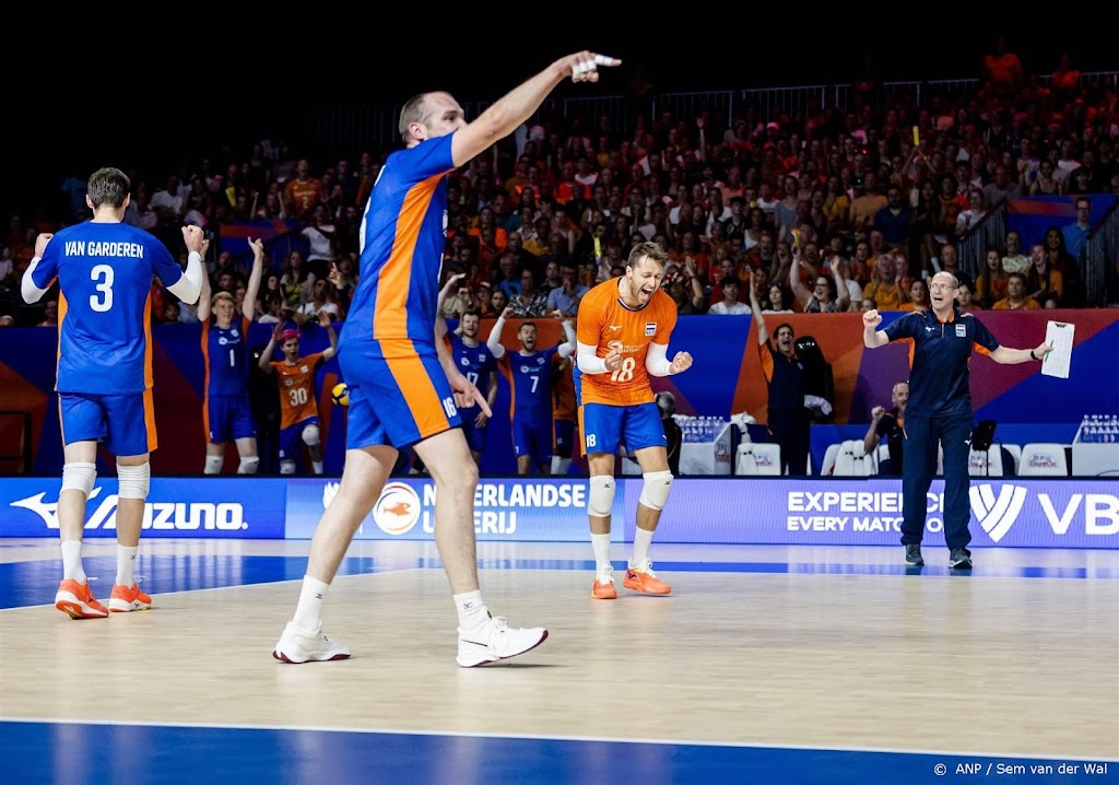Nederlandse volleyballers winnen eerste oefenduel met België
