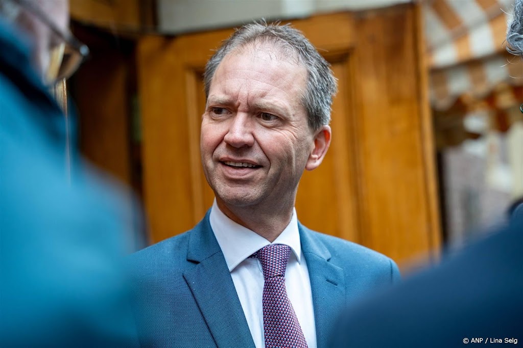 Van Hijum: vertrouwen in akkoord over vroegpensioen zwaar werk