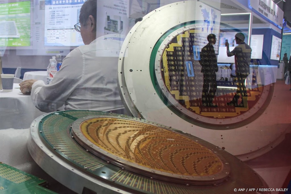 China importeert record aan chipmachines om dreigende beperkingen