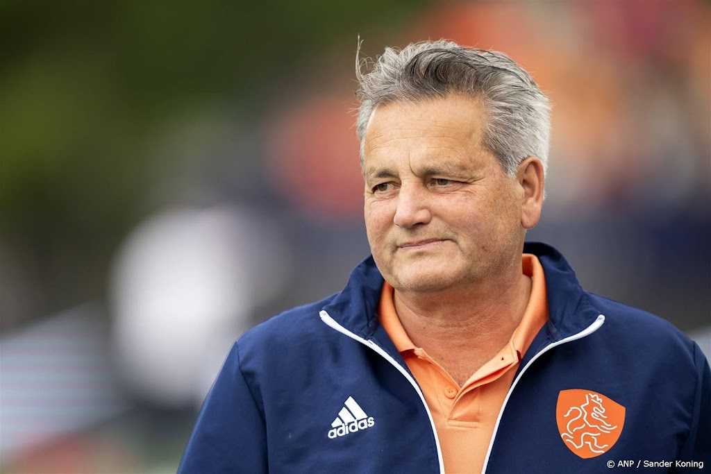 Van Ass stopt als bondscoach Nederlandse hockeysters
