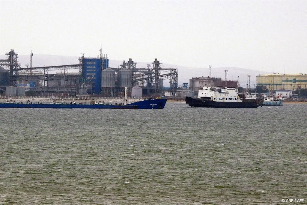 Brand in Russische haven na Oekraïense aanval op ferry