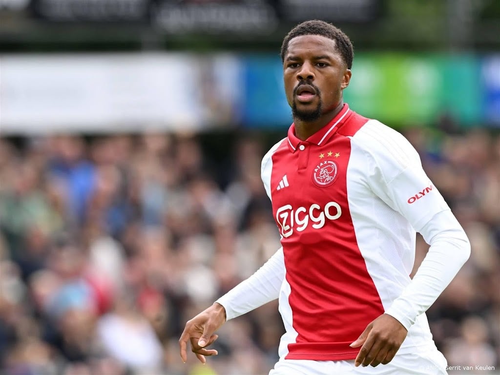 Ajax na ruime uitzege op weg naar Europa League