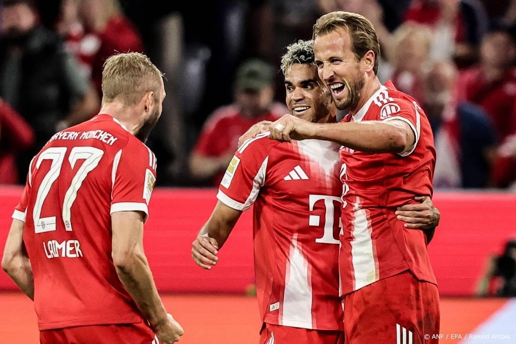 Kampioen Bayern München begint met zes doelpunten aan seizoen