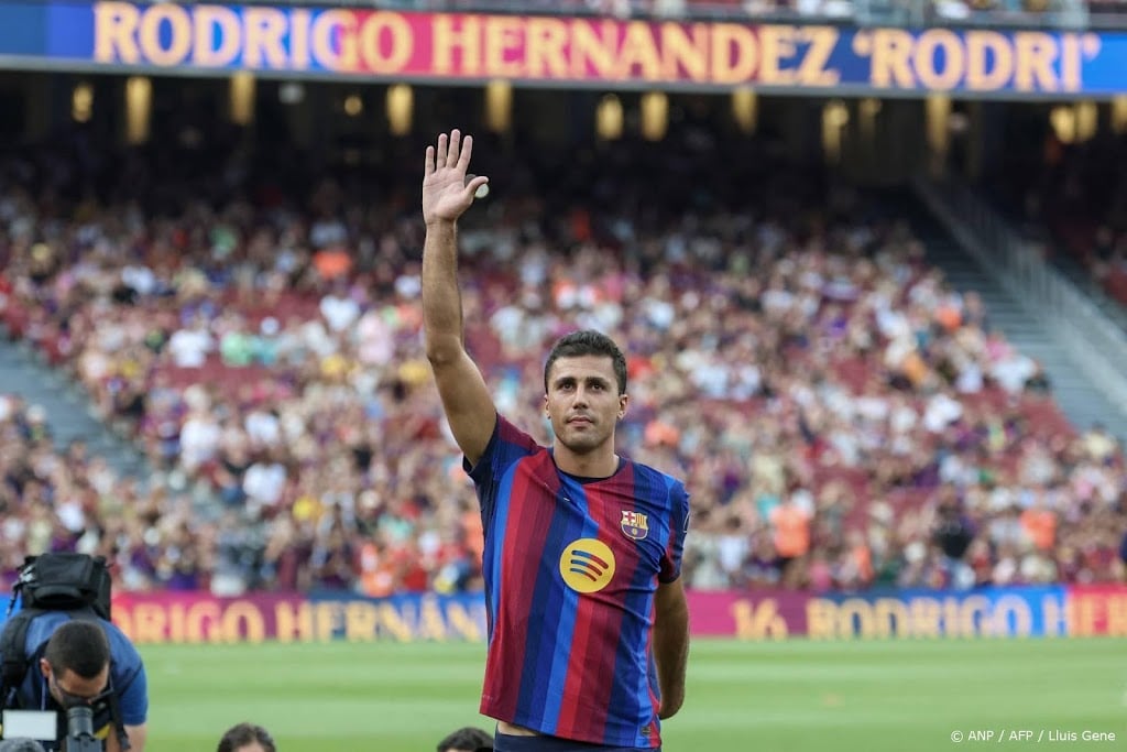 FC Barcelona in openingsduel met Elche nog zonder Rodri