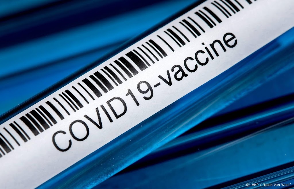 Deskundigen: geef openheid over vaccindeals