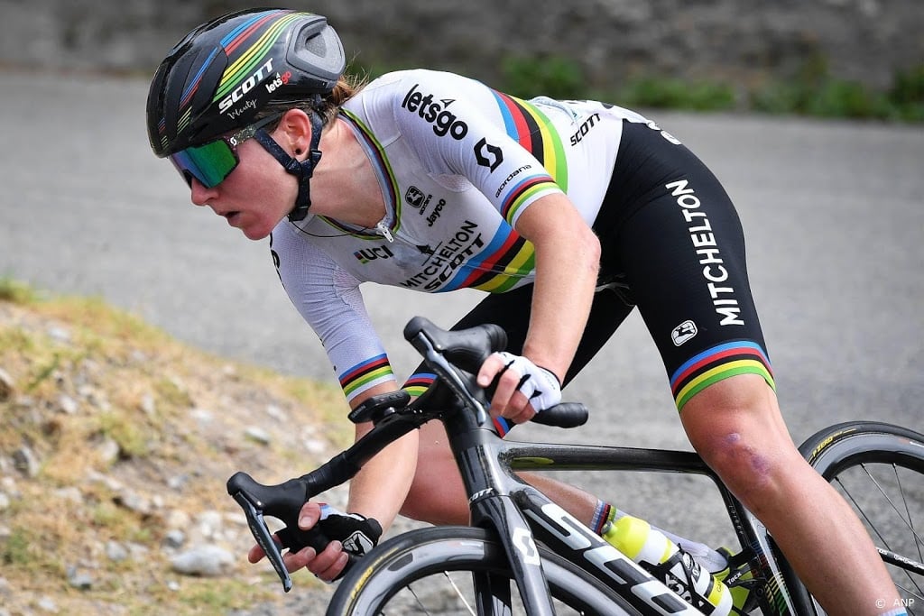 Van Vleuten hoopt WK na val toch nog te halen