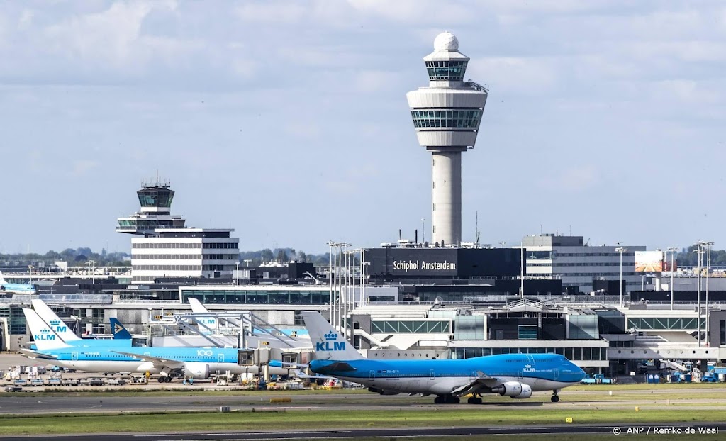 Vliegmaatschappijen willen niet opdraaien voor tekorten Schiphol