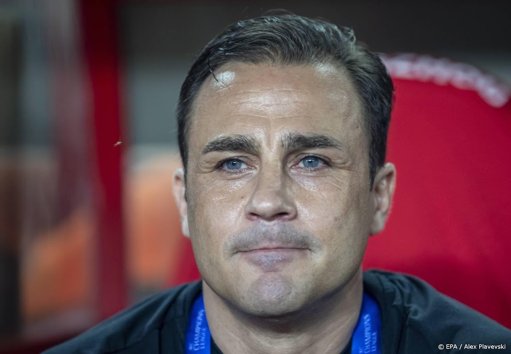Oud-voetballer Cannavaro voor het eerst trainer in Europa