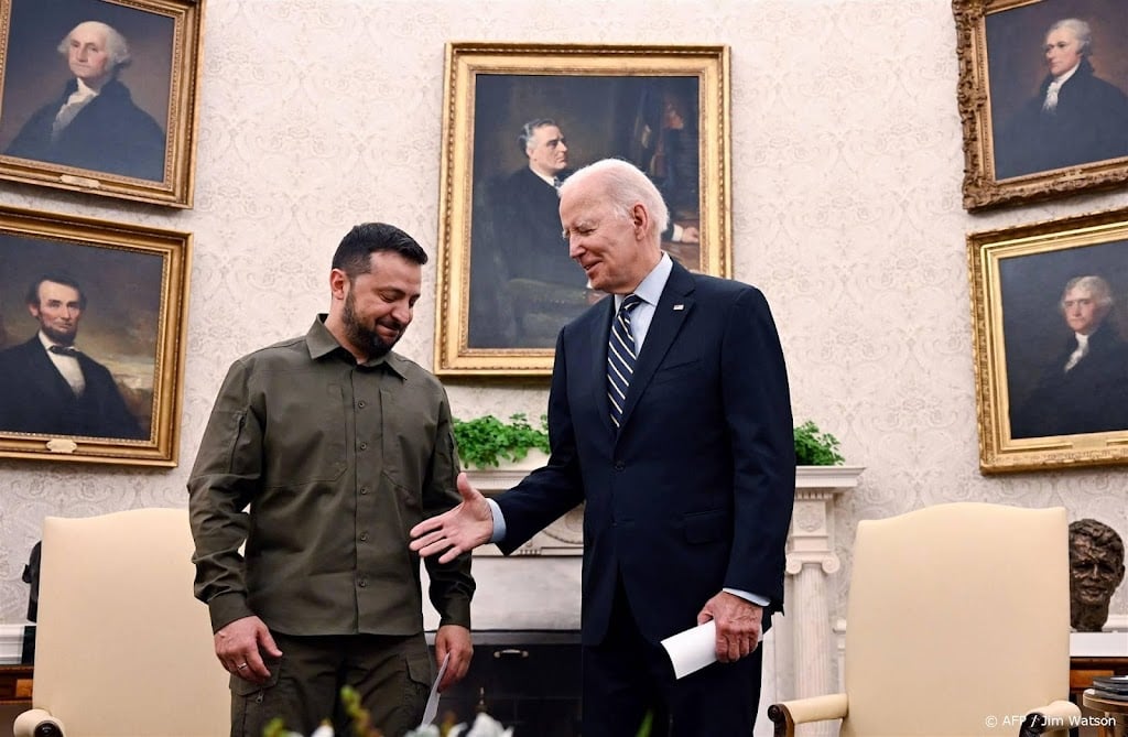 Biden kondigt steunpakket Oekraïne aan van 325 miljoen dollar