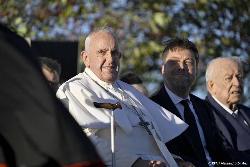 Paus: het niet redden van migranten is een gebaar van haat