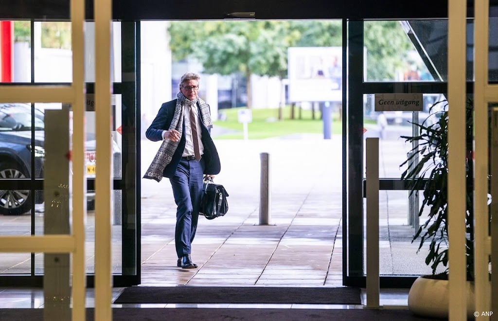 Amersfoort trekt plannen voor azc's in na bedreiging burgemeester