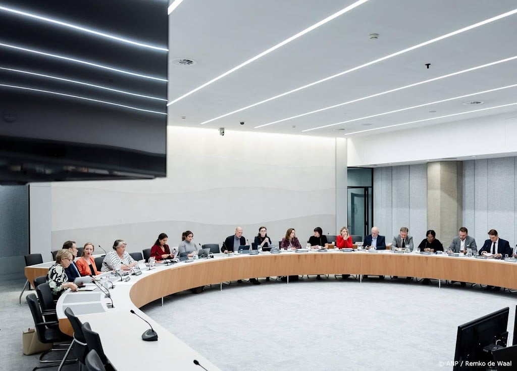 Kabinet wil met Kamer in gesprek over 'aanjager' femicidebeleid