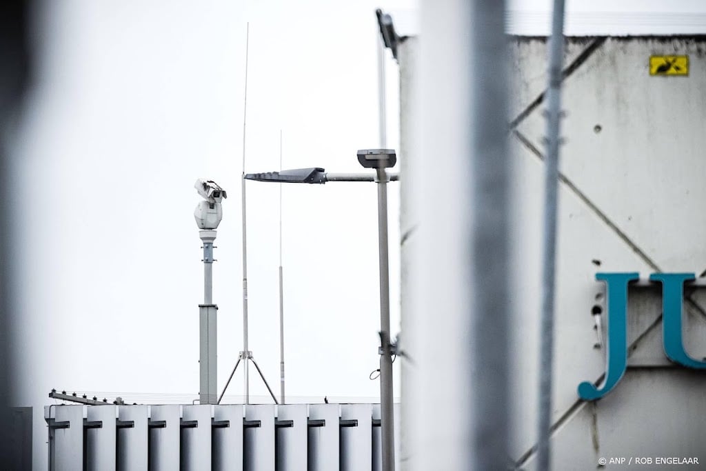 DJI-topman pleit voor meer gevangenissen met lichter regime