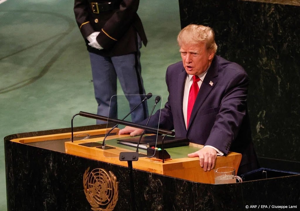 Trump roept bij VN op om de druk op Iran op te voeren